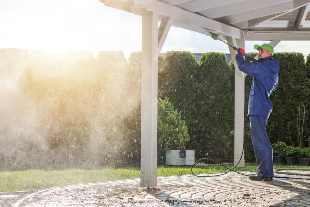 Best Restaurant Pressure Washing  in Highland City, FL